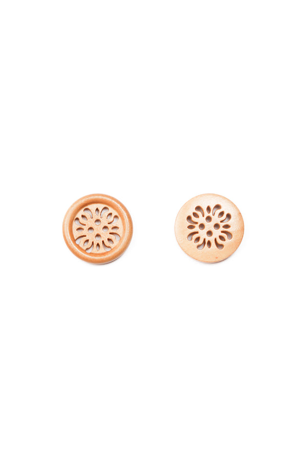 Wooden Buttons- Paisley Cutout with Rind Light